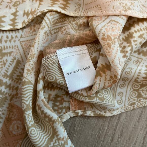 Rose & Olive Women’s Peach and Tan Button Down Blouse Size L - Picture 5 of 8